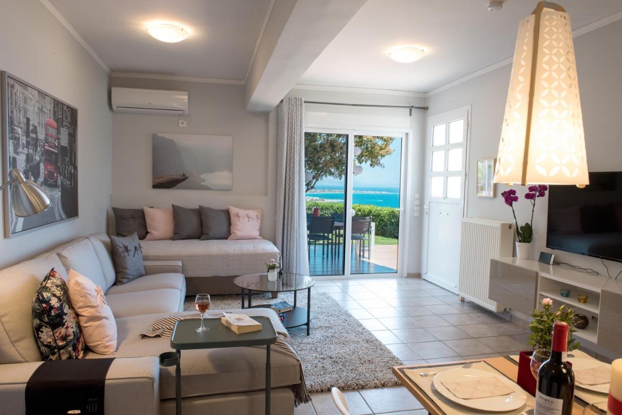 Harris Elegant House Superb View Near Airport Apartamento Loútsa Exterior foto