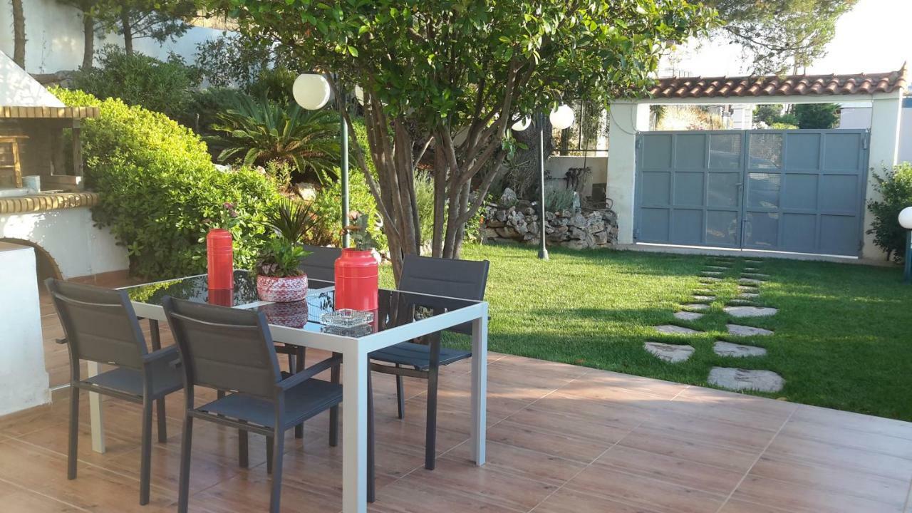 Harris Elegant House Superb View Near Airport Apartamento Loútsa Exterior foto